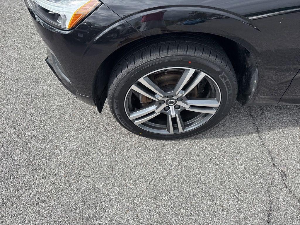 used 2021 Volvo XC60 car, priced at $25,955
