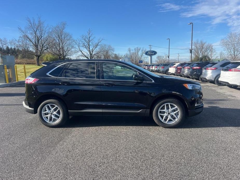 used 2024 Ford Edge car, priced at $40,148