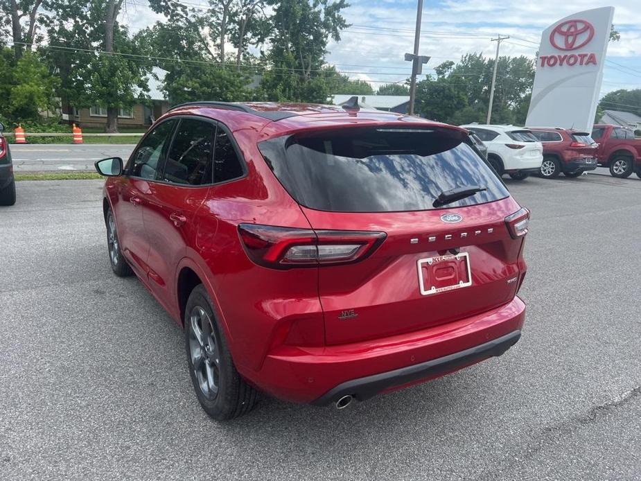 used 2023 Ford Escape car, priced at $32,249