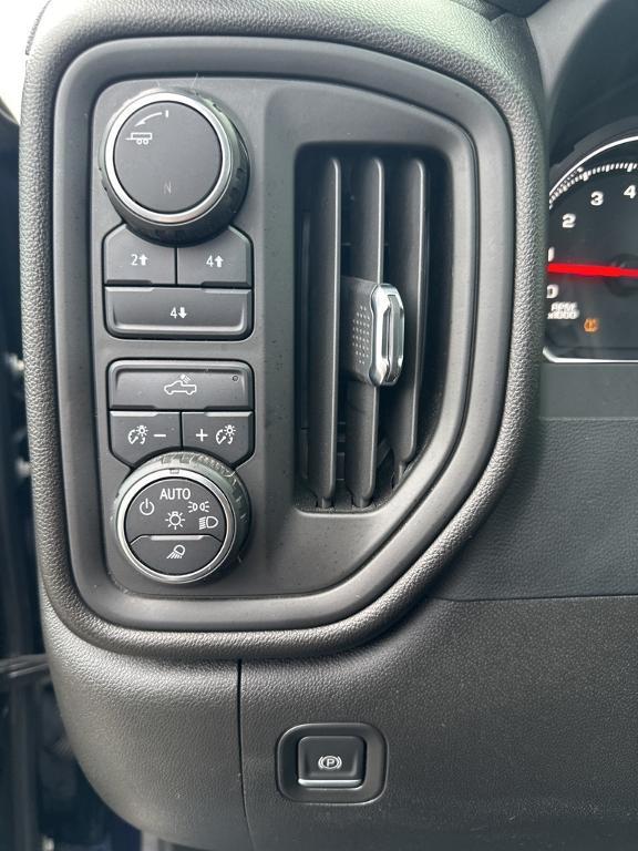 used 2022 Chevrolet Silverado 2500 car, priced at $45,999