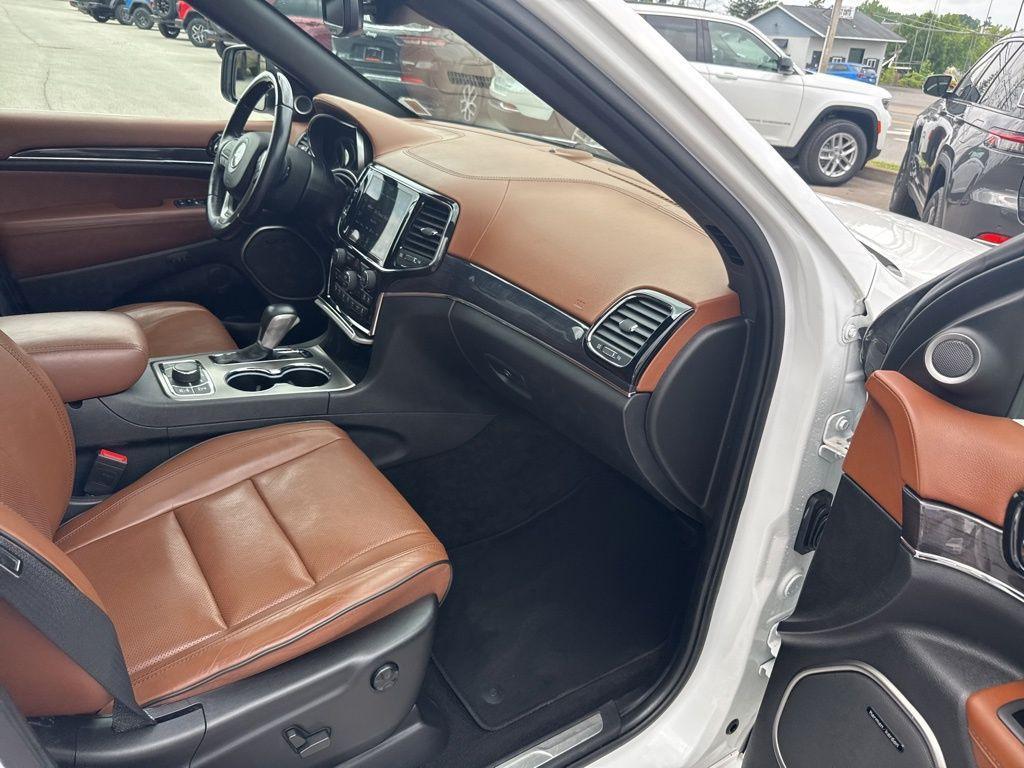 used 2021 Jeep Grand Cherokee car, priced at $33,795