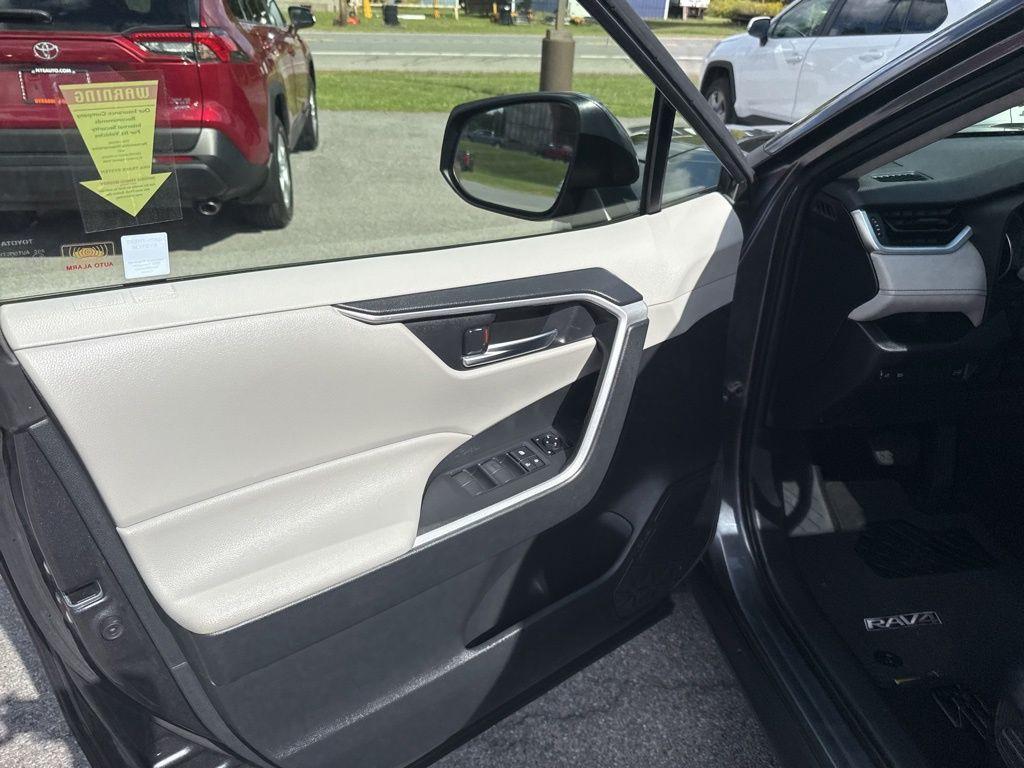 used 2019 Toyota RAV4 Hybrid car, priced at $25,495