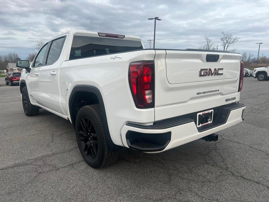 used 2022 GMC Sierra 1500 car, priced at $40,995