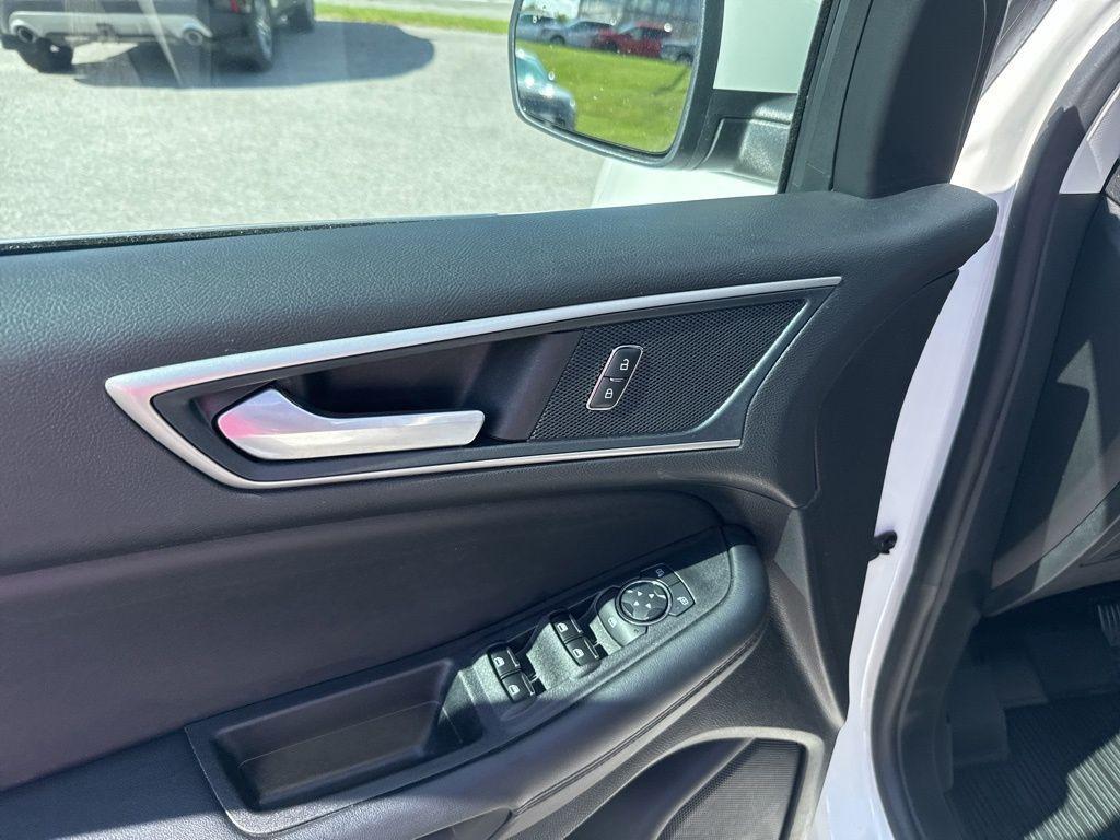 used 2024 Ford Edge car, priced at $27,920