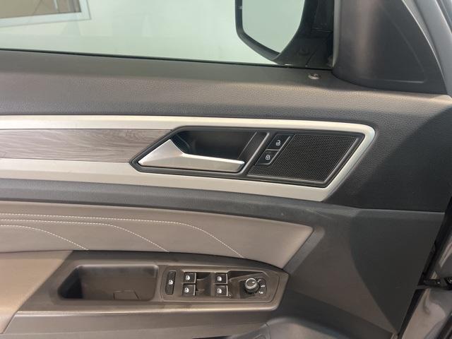 used 2022 Volkswagen Atlas Cross Sport car, priced at $25,620