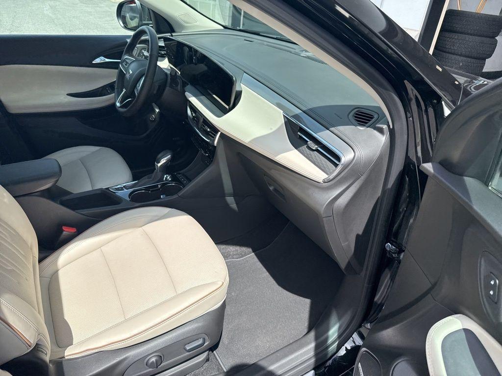 used 2025 Buick Encore GX car, priced at $33,494