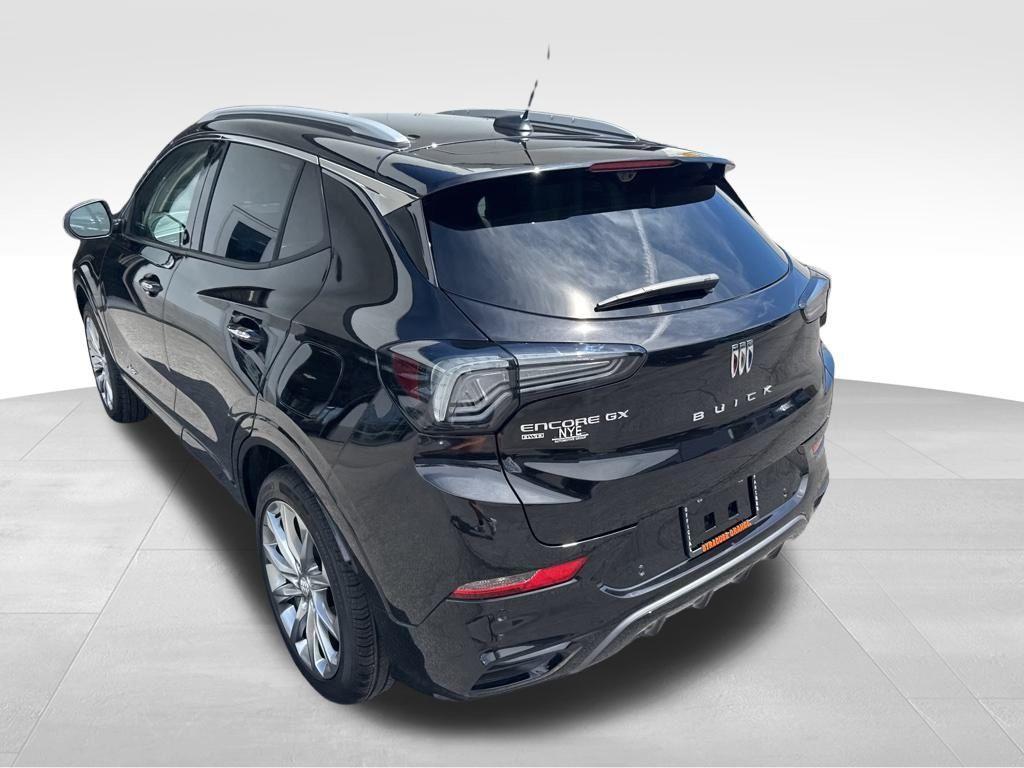 used 2025 Buick Encore GX car, priced at $33,494