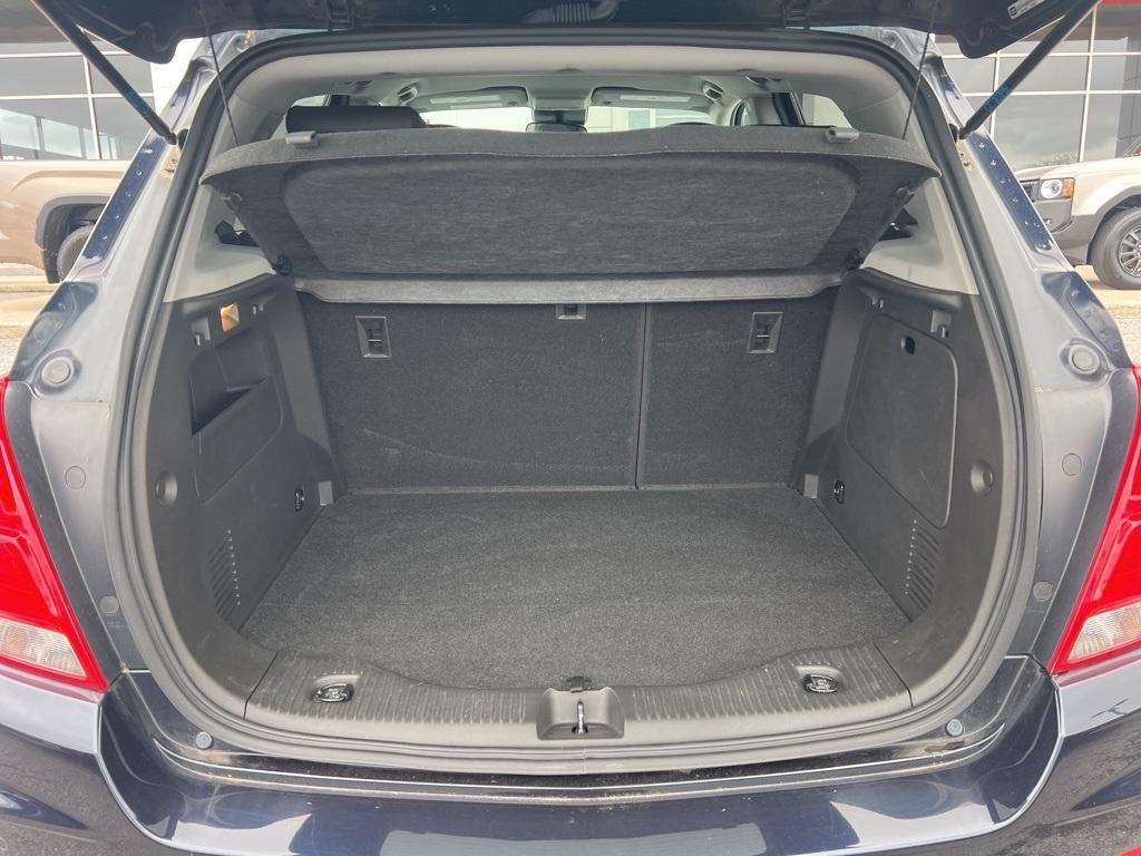 used 2021 Chevrolet Trax car, priced at $18,999