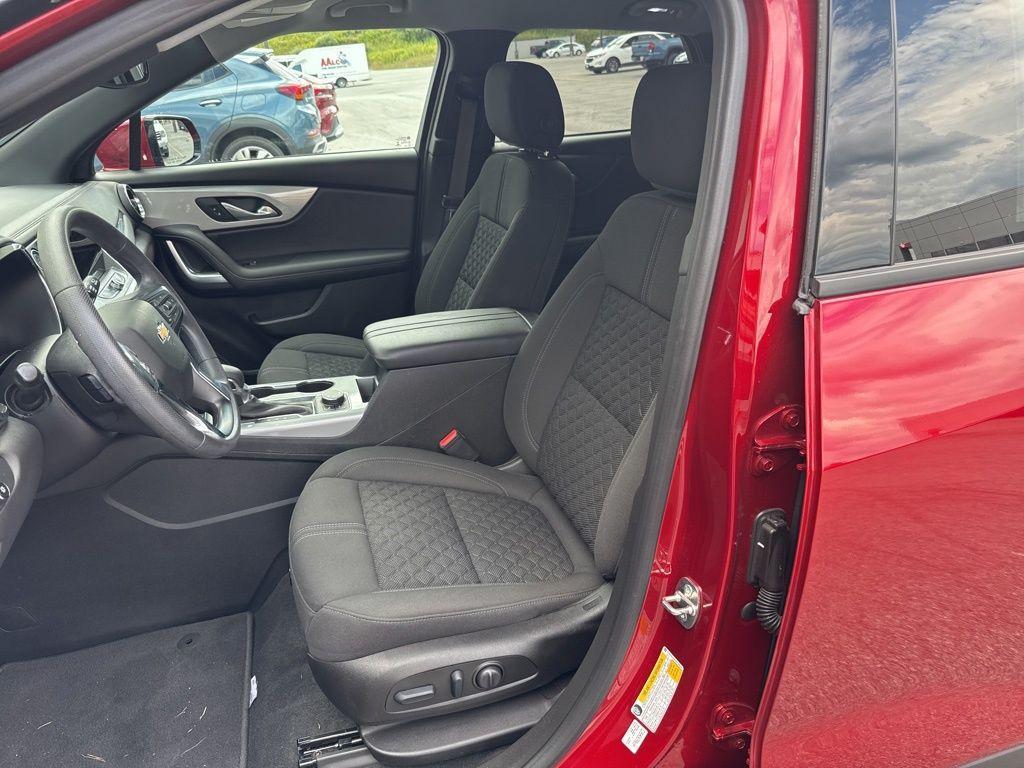 used 2022 Chevrolet Blazer car, priced at $27,999