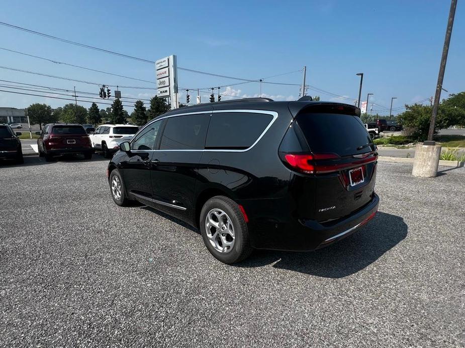 used 2023 Chrysler Pacifica car, priced at $44,897