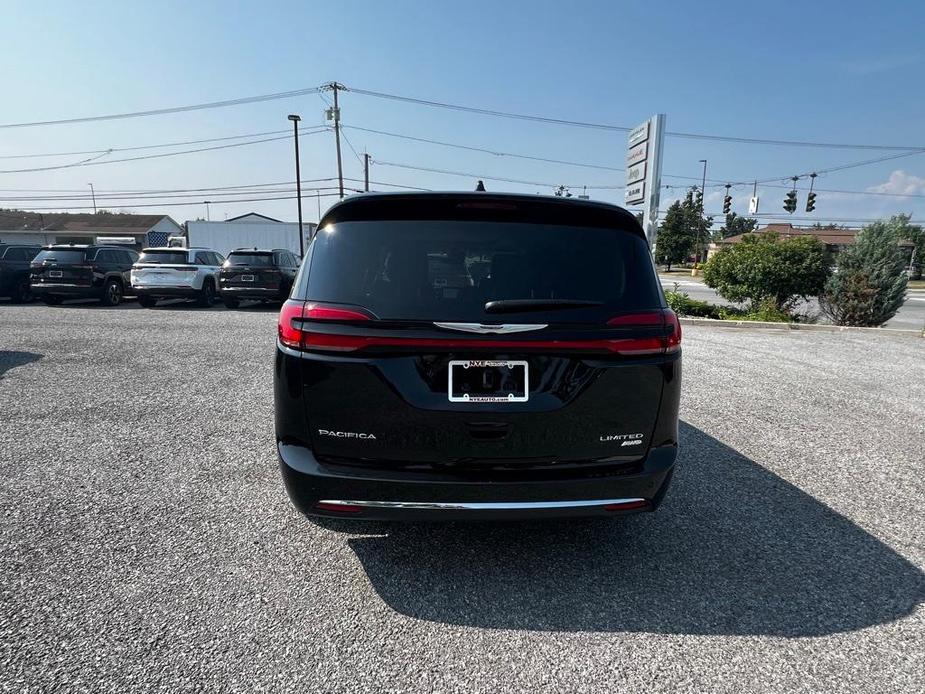 used 2023 Chrysler Pacifica car, priced at $44,897