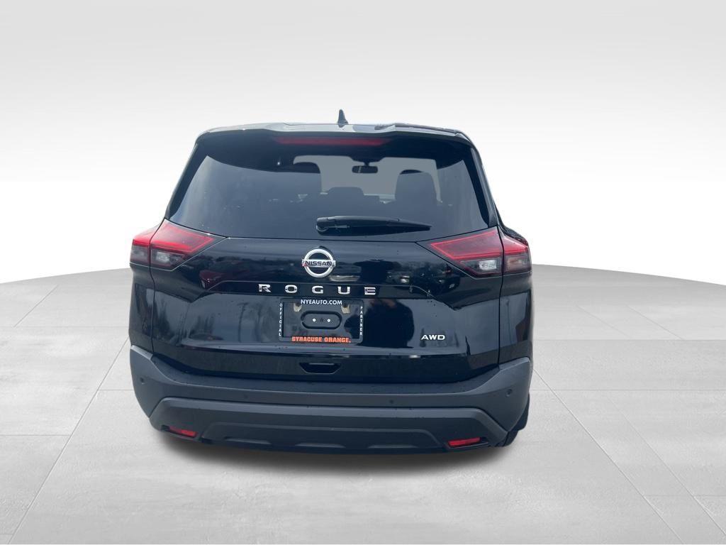 used 2021 Nissan Rogue car, priced at $19,500