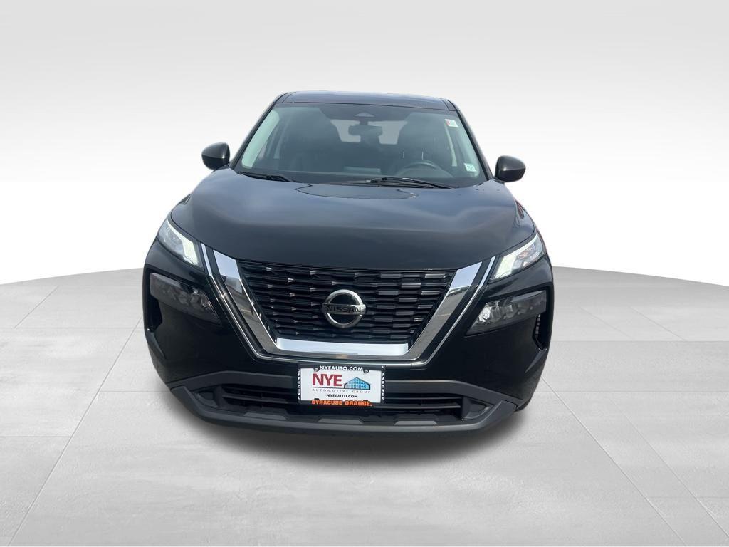 used 2021 Nissan Rogue car, priced at $19,500