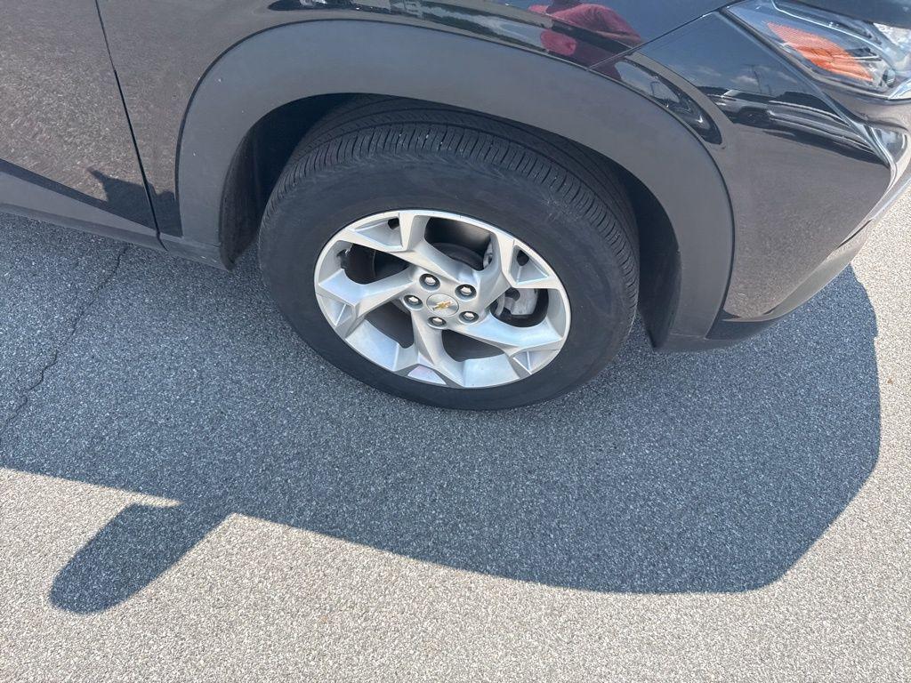 used 2024 Chevrolet Trax car, priced at $21,075