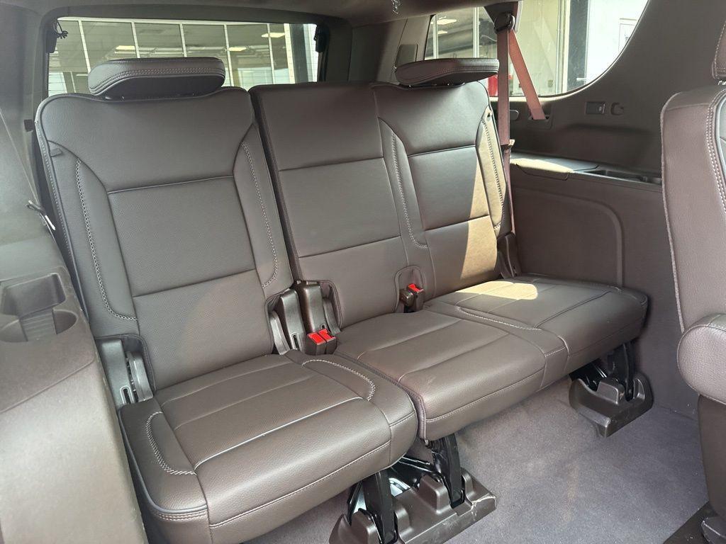 used 2024 GMC Yukon XL car, priced at $83,999