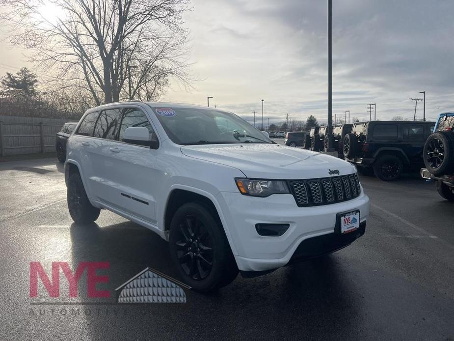 used 2019 Jeep Grand Cherokee car, priced at $23,395