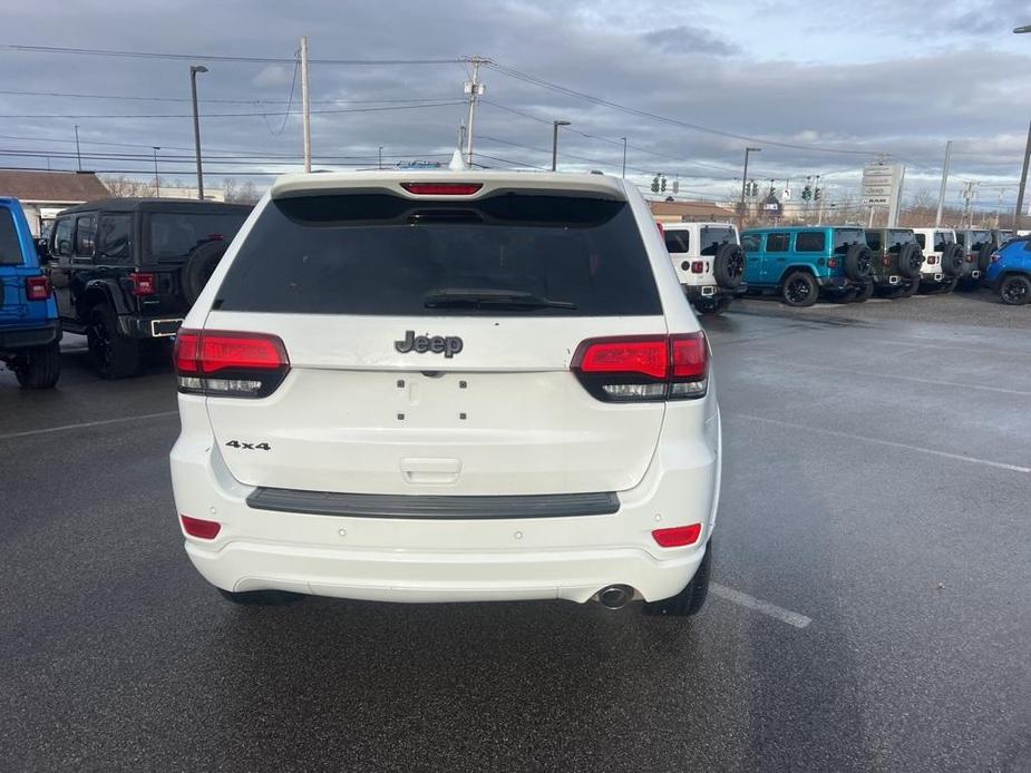 used 2019 Jeep Grand Cherokee car, priced at $23,395