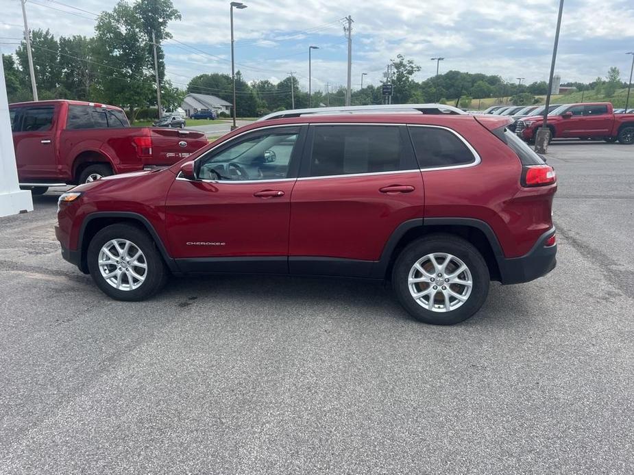 used 2016 Jeep Cherokee car, priced at $18,949