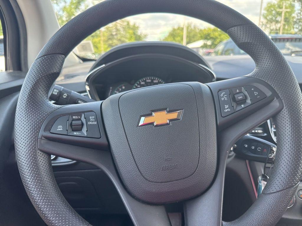 used 2022 Chevrolet Trax car, priced at $17,895