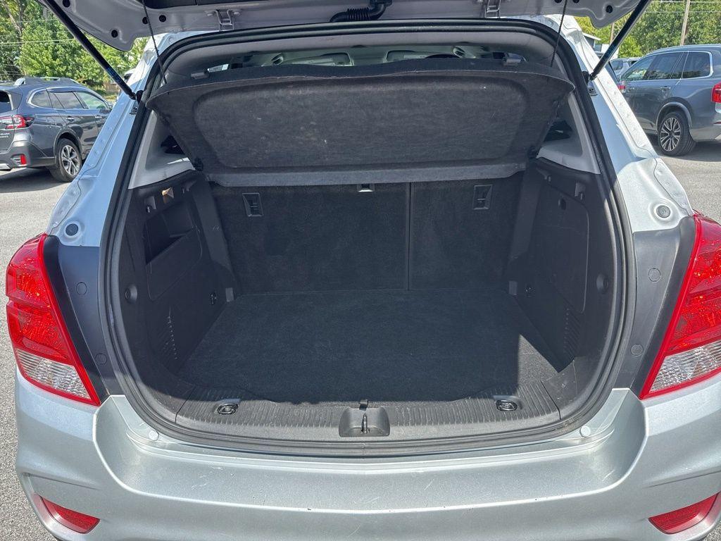 used 2022 Chevrolet Trax car, priced at $17,895