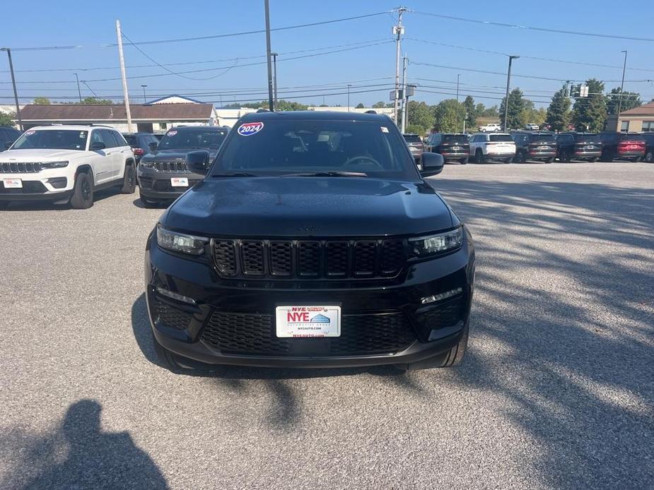 used 2024 Jeep Grand Cherokee car, priced at $49,796