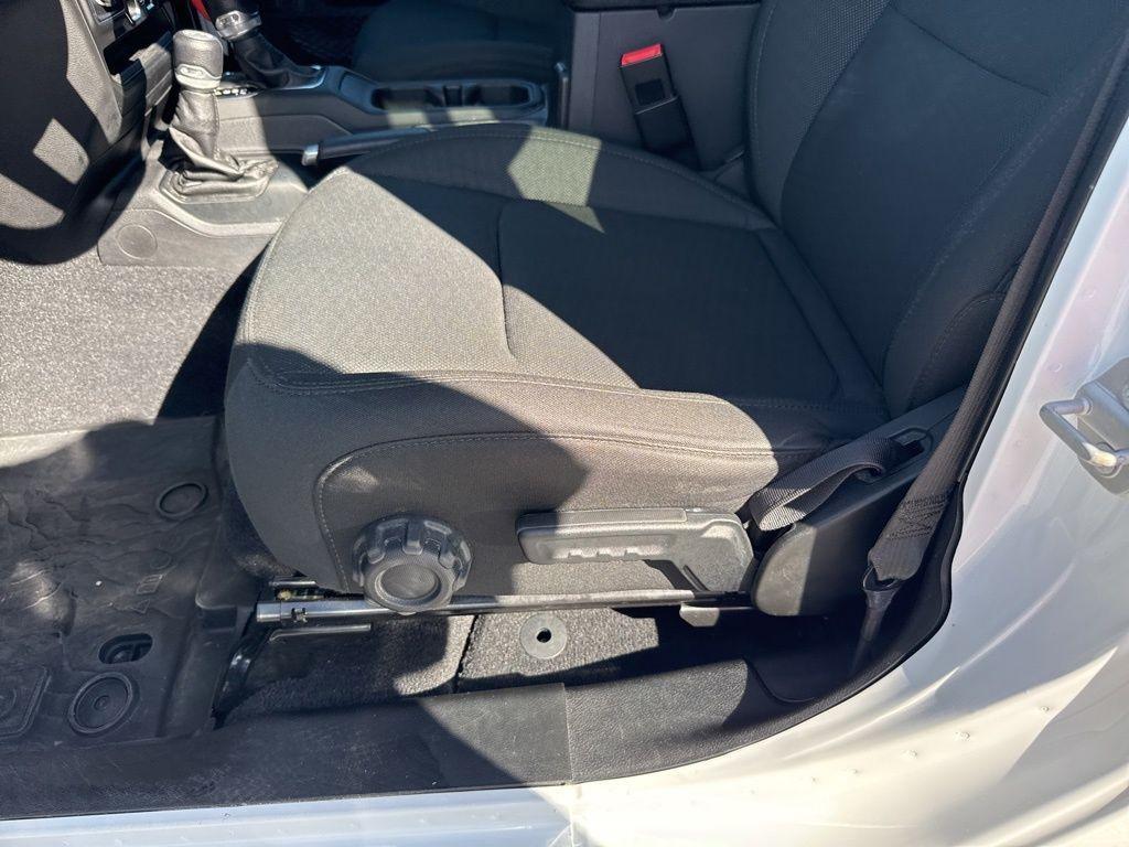 used 2021 Jeep Wrangler Unlimited car, priced at $33,995