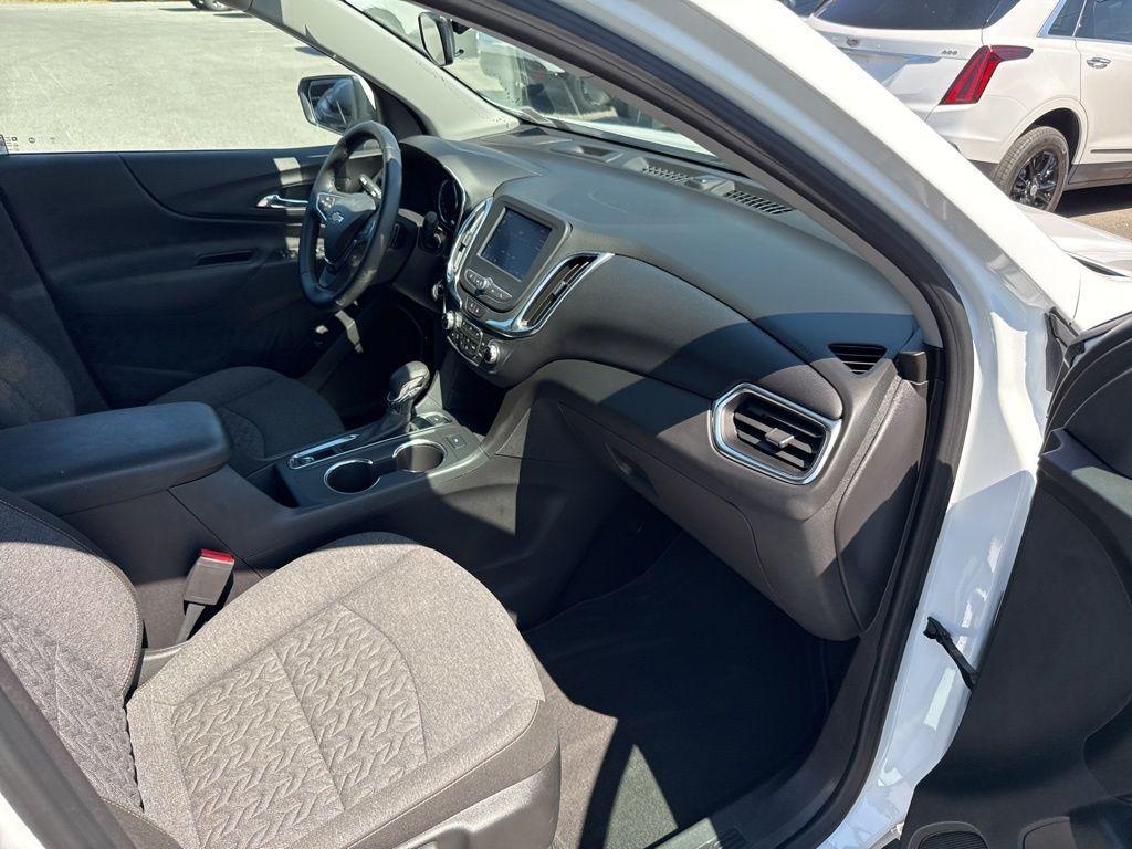 used 2024 Chevrolet Equinox car, priced at $25,995