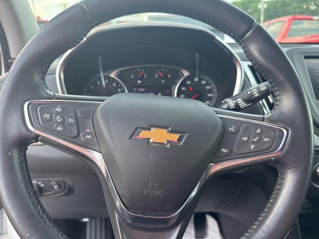 used 2021 Chevrolet Equinox car, priced at $19,868