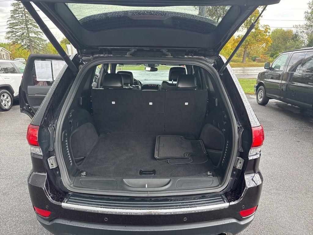 used 2020 Jeep Grand Cherokee car, priced at $24,987