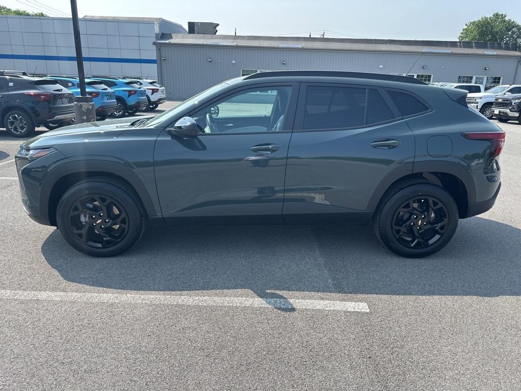 used 2025 Chevrolet Trax car, priced at $23,999