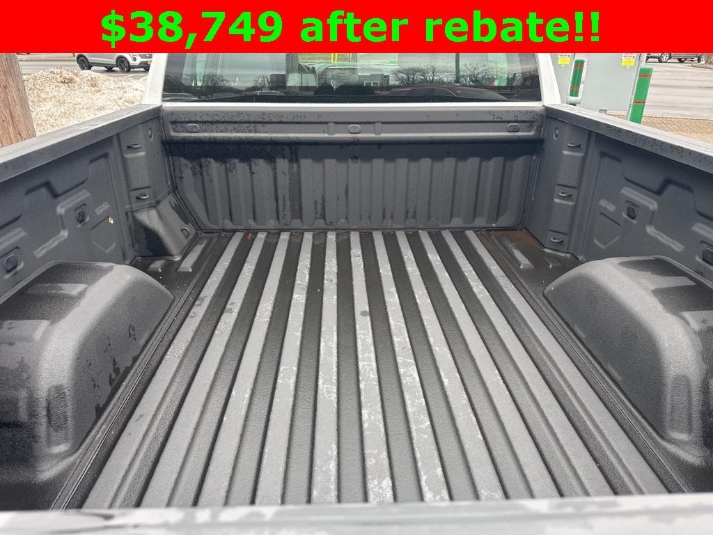used 2024 Chevrolet Silverado 1500 car, priced at $42,999
