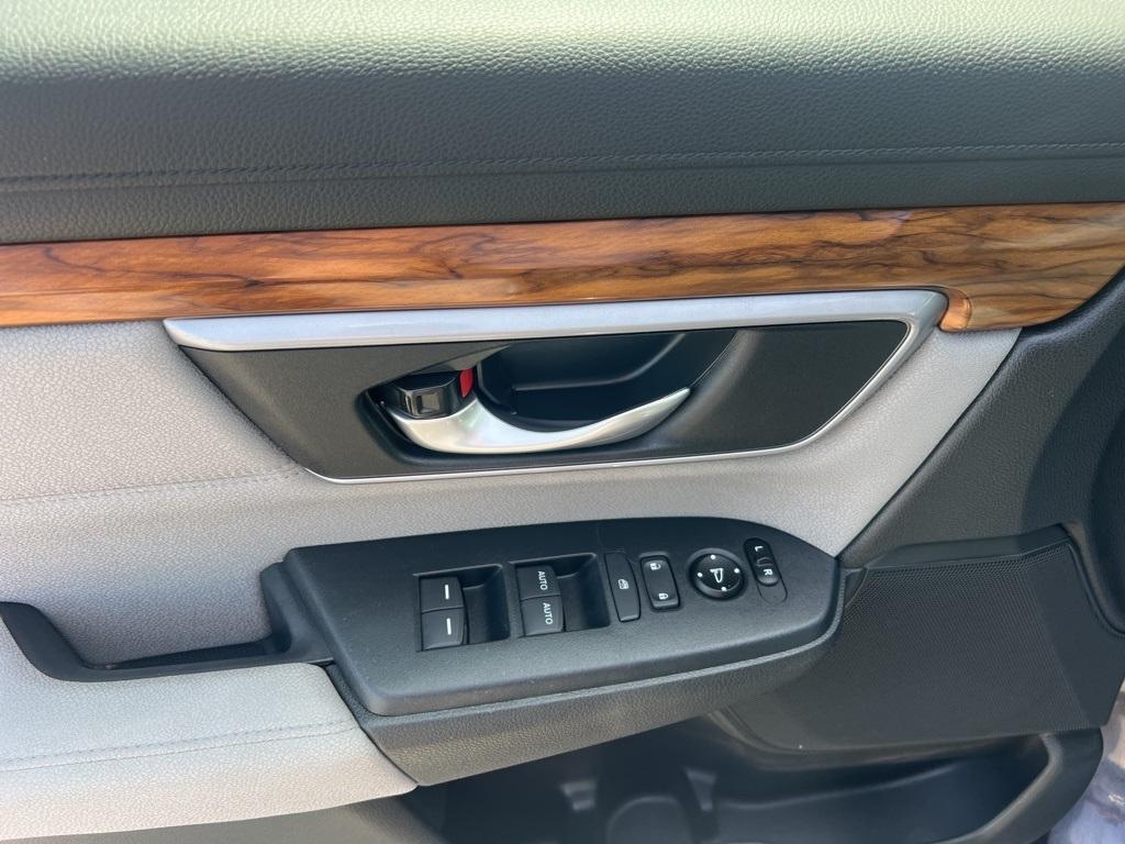 used 2017 Honda CR-V car, priced at $16,900