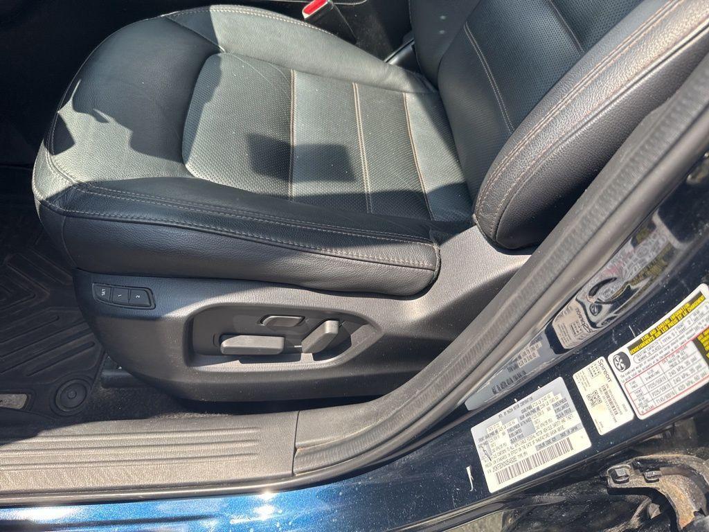 used 2022 Mazda CX-5 car, priced at $22,379