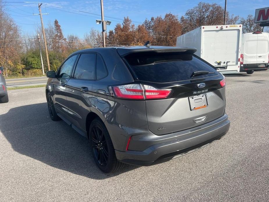 used 2024 Ford Edge car, priced at $40,925