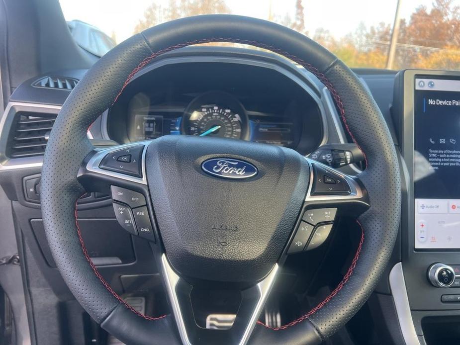 used 2024 Ford Edge car, priced at $40,925