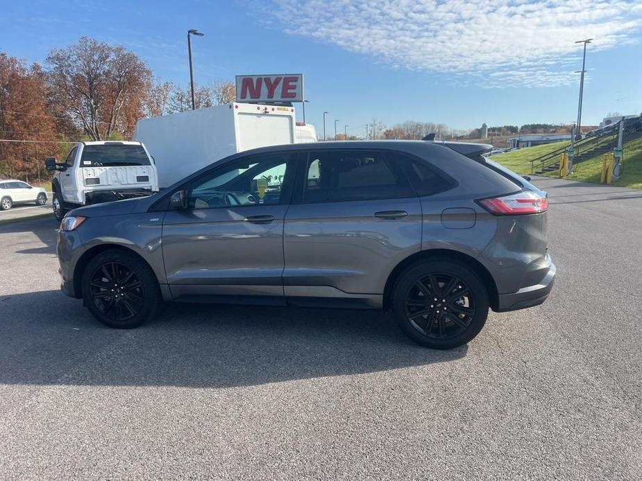 used 2024 Ford Edge car, priced at $40,925