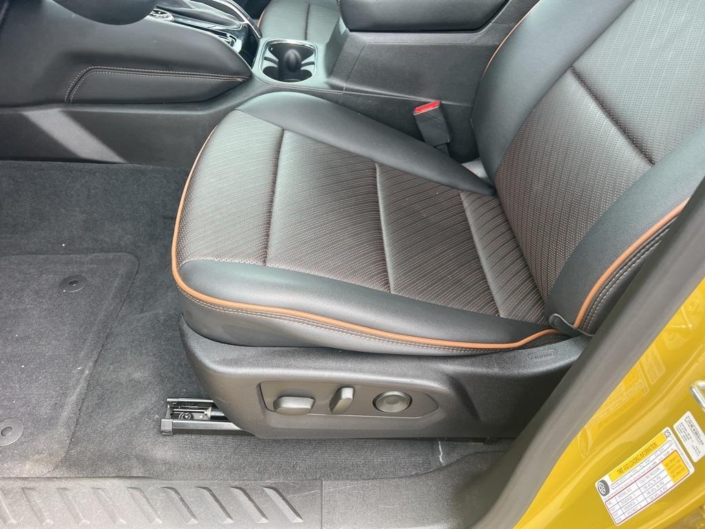 used 2023 GMC Canyon car, priced at $42,999