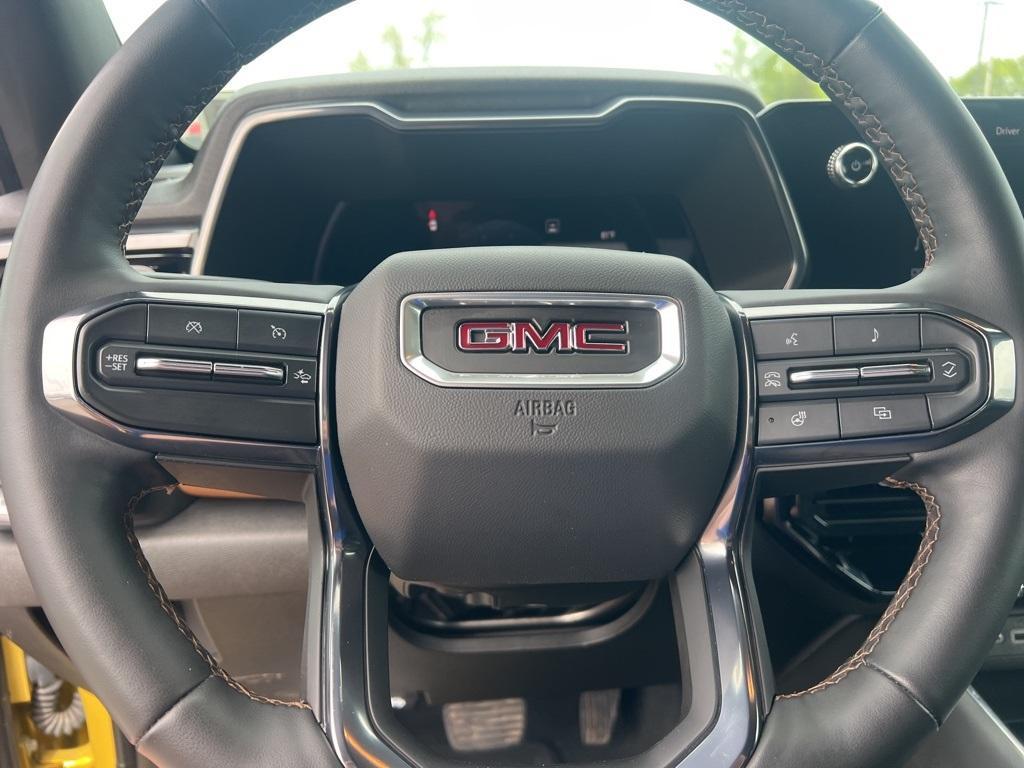 used 2023 GMC Canyon car, priced at $42,999