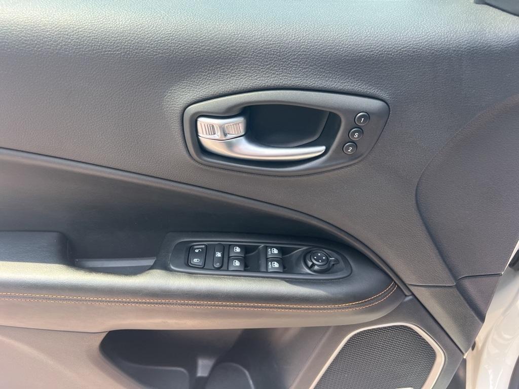 used 2021 Jeep Compass car, priced at $23,488