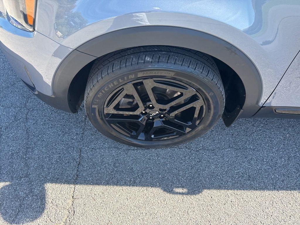 used 2024 Kia Telluride car, priced at $40,250
