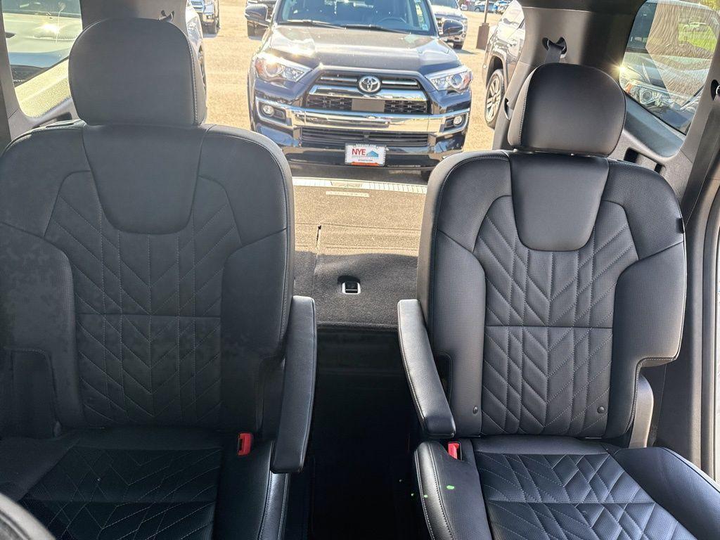 used 2024 Kia Telluride car, priced at $40,250