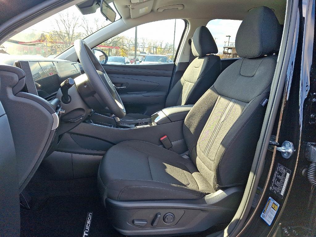 new 2026 Hyundai Tucson car, priced at $33,934
