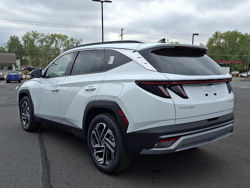 new 2025 Hyundai TUCSON Hybrid car, priced at $42,878