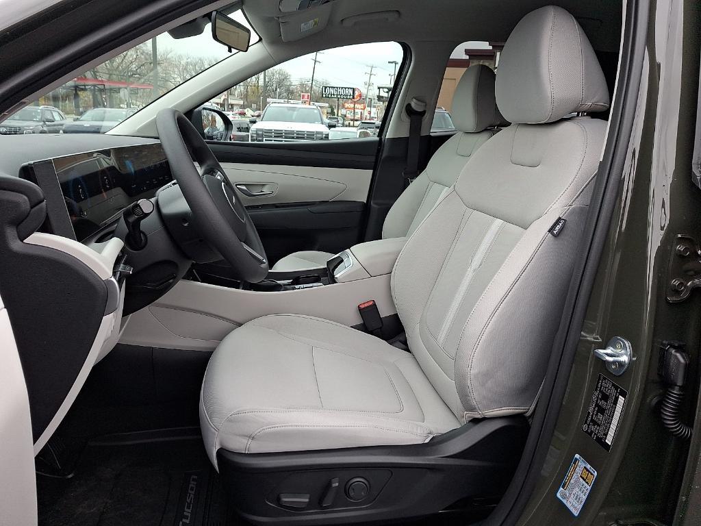 new 2026 Hyundai Tucson car, priced at $33,798