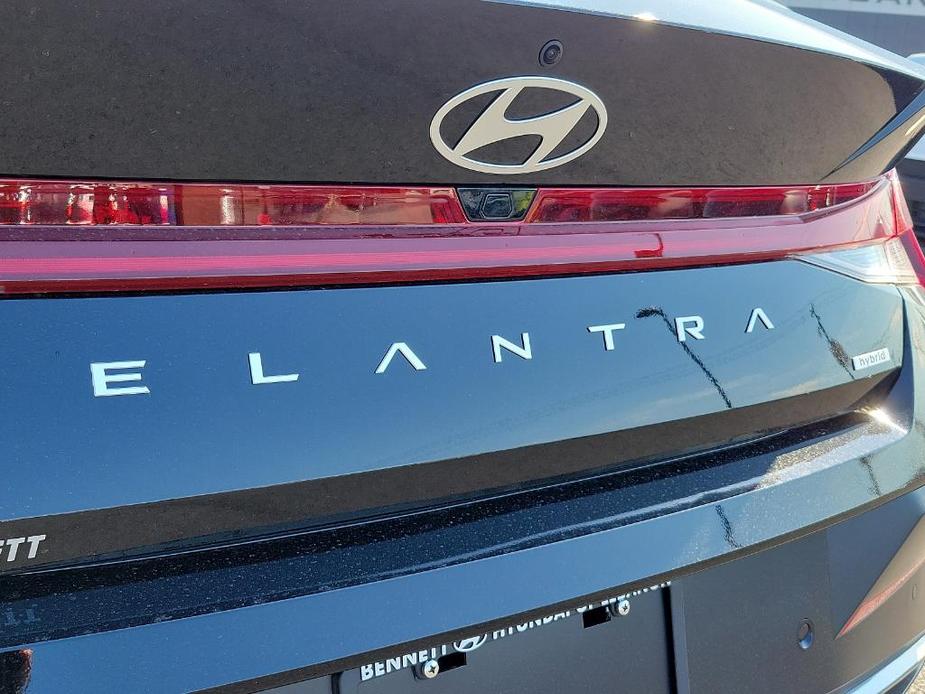 new 2024 Hyundai Elantra HEV car, priced at $31,180