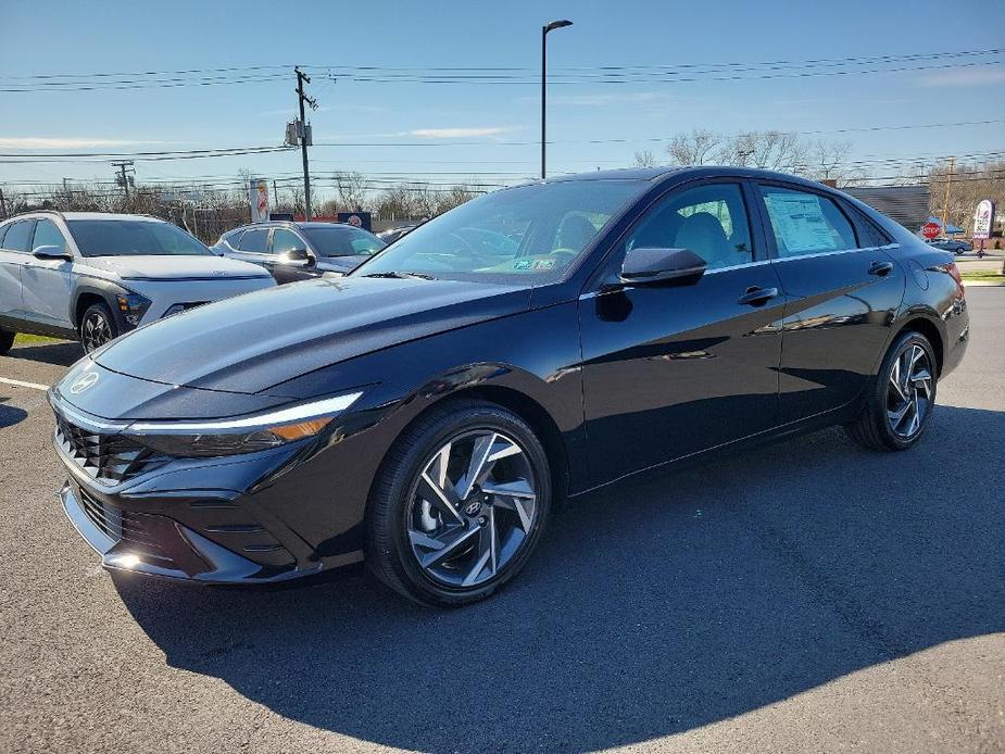 new 2024 Hyundai Elantra HEV car, priced at $31,180