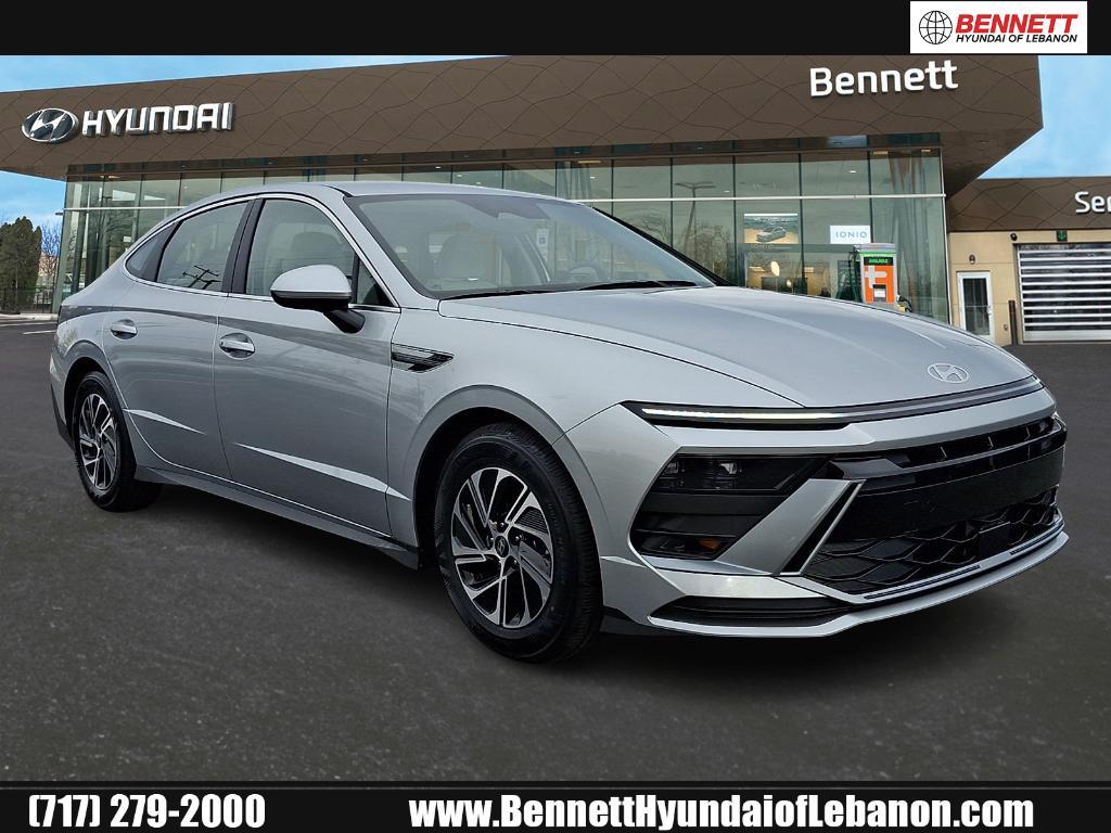 new 2026 Hyundai Sonata Hybrid car, priced at $30,292