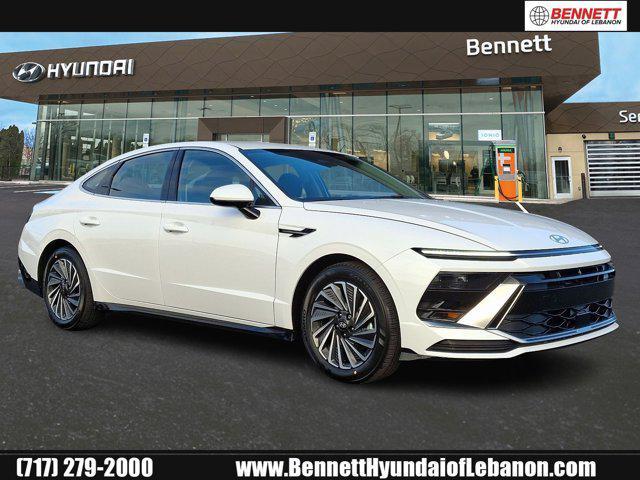 new 2025 Hyundai Sonata Hybrid car, priced at $32,597