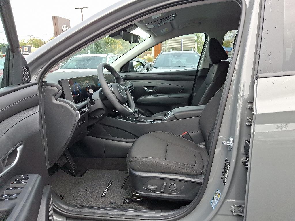 new 2026 Hyundai Tucson car, priced at $33,810