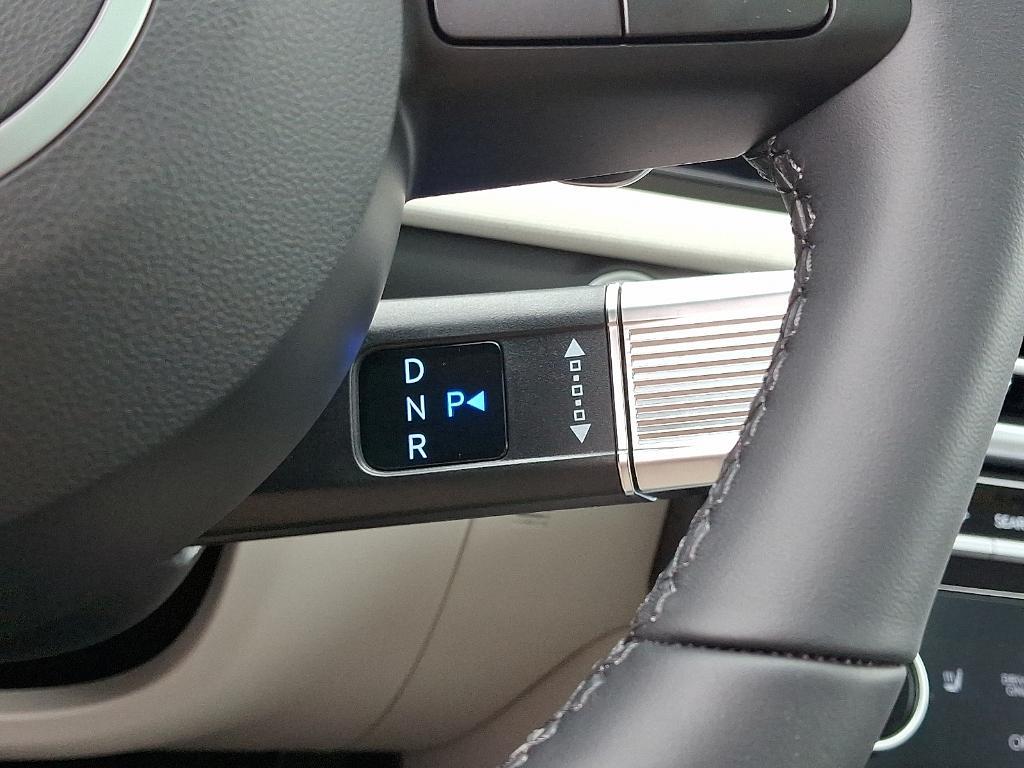 new 2025 Hyundai TUCSON Hybrid car, priced at $38,655